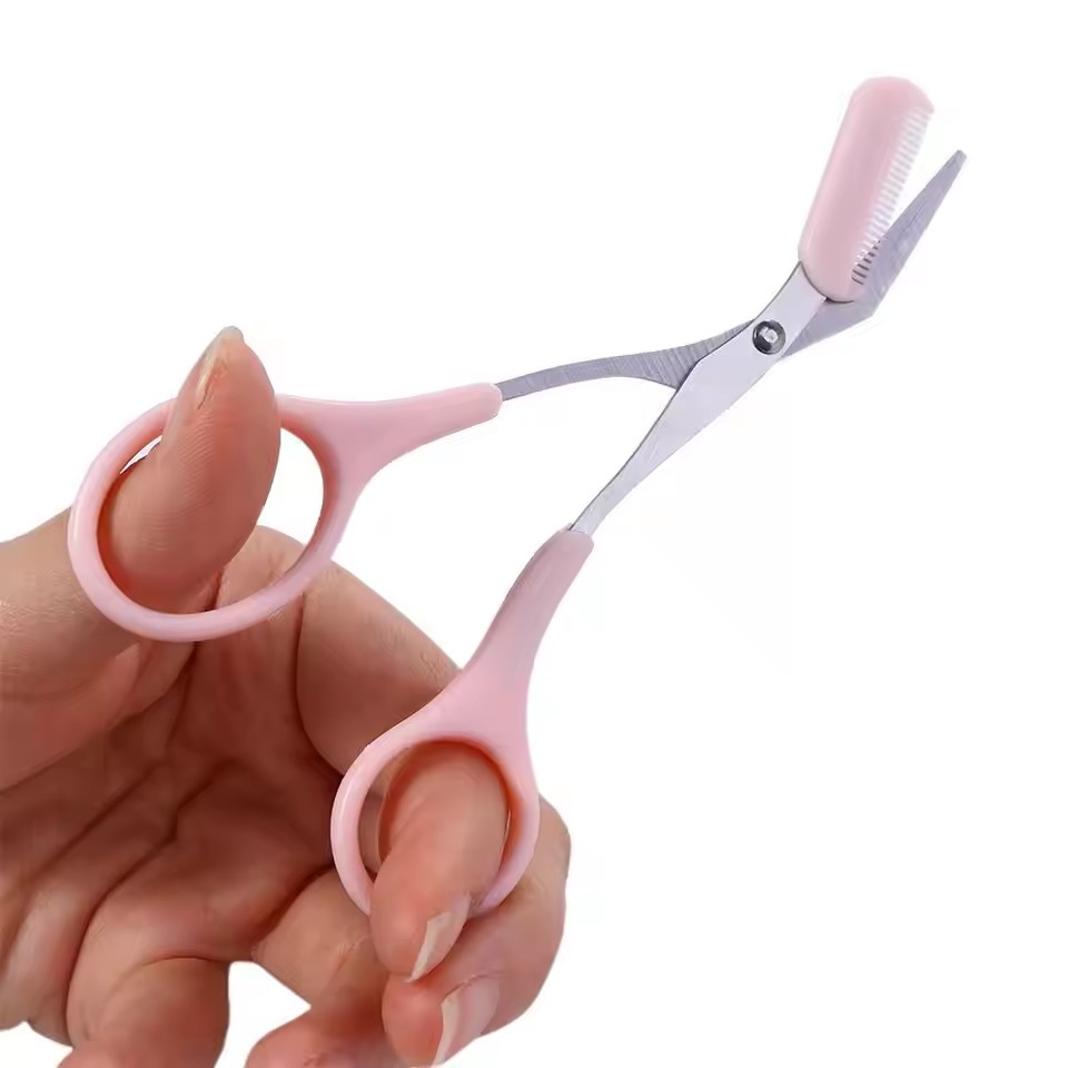 Safe Eyebrow Scissors with Com - Electric Razor recension och pris